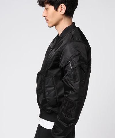 adidas（アディダス）の「オリジナルス 中綿ボンバージャケット［SST PADDED JACKET］（MA-1）」 WEAR