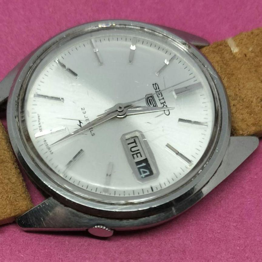 激安セイコーファイブ自動巻き腕時計Seiko　23Jewels　sk310301