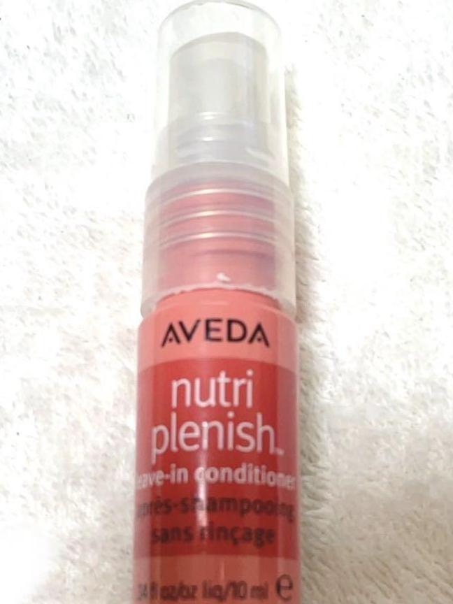 AVEDA　ニュートリプレニッシュ　ヘアトリートメント