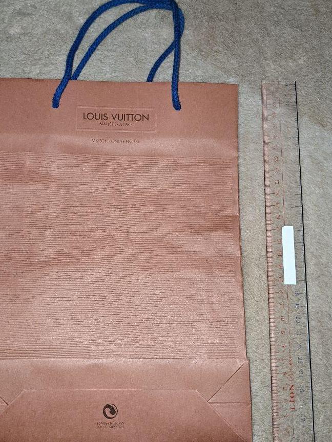 ルイヴィトン　紙袋　ショッパー　LOUIS　VUITTON