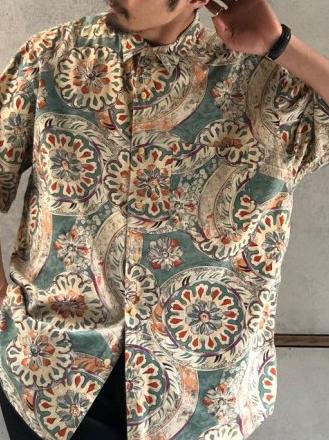 1980's BANANA REPUBLIC SAFARI TRAVEL CLOTHING Co.洋画模様シャツ Vintage  Archive